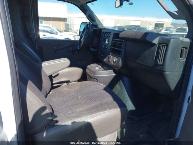 Photo 4 VIN: 1GTW7AFG5J1906799 - GMC SAVANA 2500 