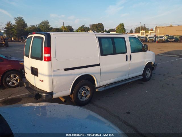 Photo 3 VIN: 1GTW7AFG5J1911999 - GMC SAVANA 