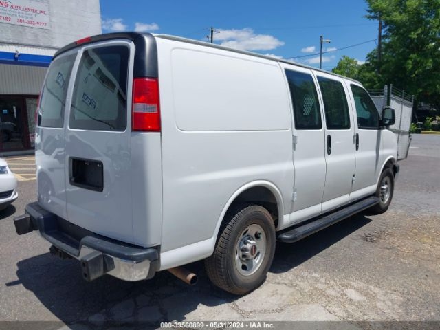 Photo 3 VIN: 1GTW7AFG6J1912272 - GMC SAVANA G25 