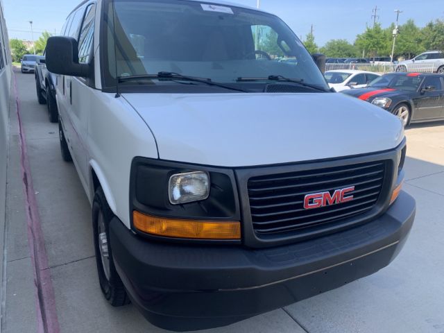 Photo 1 VIN: 1GTW7AFG7H1121694 - GMC SAVANA CARGO VAN 