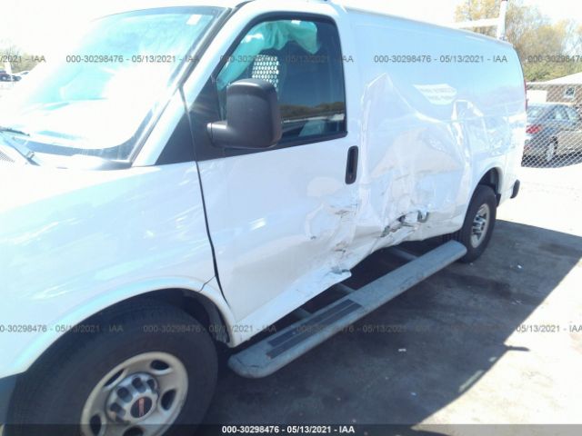 Photo 5 VIN: 1GTW7AFG8J1214813 - GMC SAVANA CARGO VAN 