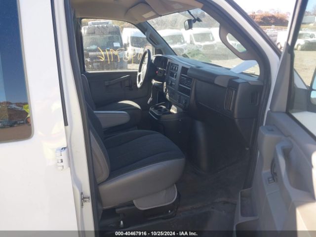 Photo 4 VIN: 1GTW7AFGXL1256645 - GMC SAVANA 