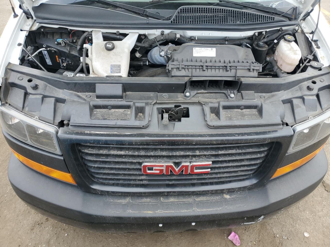 Photo 11 VIN: 1GTW7AFP2N1146014 - GMC SAVANA 