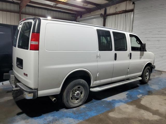 Photo 2 VIN: 1GTW7AFP2N1230687 - GMC SAVANA G25 