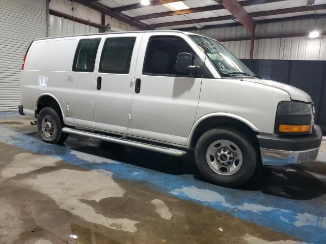 Photo 3 VIN: 1GTW7AFP2N1230687 - GMC SAVANA G25 