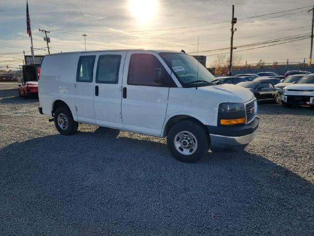 Photo 2 VIN: 1GTW7AFP3M1270954 - GMC SAVANA G25 