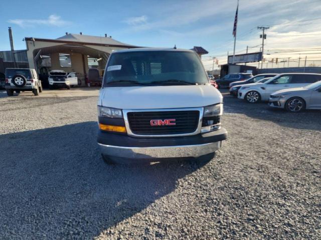 Photo 4 VIN: 1GTW7AFP3M1270954 - GMC SAVANA G25 