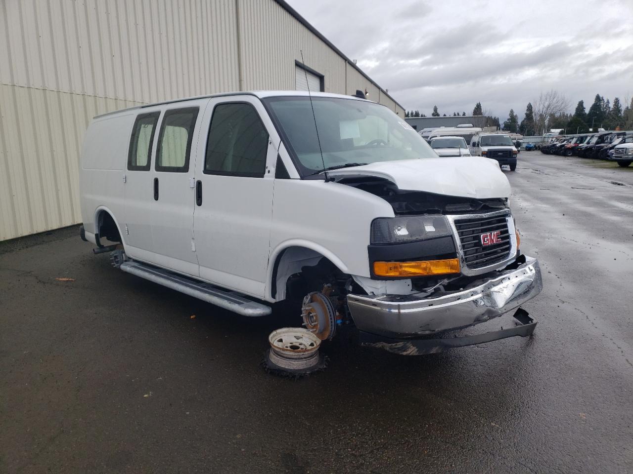 Photo 3 VIN: 1GTW7AFP4P1194178 - GMC SAVANA 