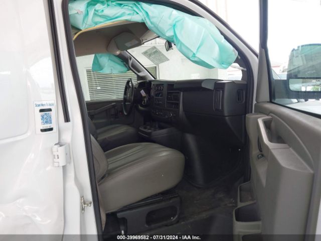 Photo 4 VIN: 1GTW7AFP6P1151428 - GMC SAVANA 