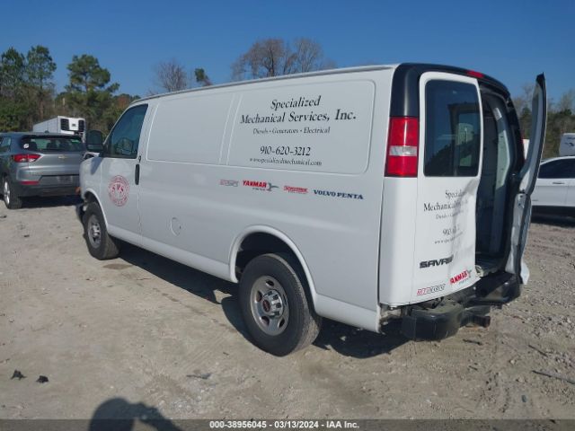 Photo 2 VIN: 1GTW7AFPXJ1317778 - GMC SAVANA 2500 