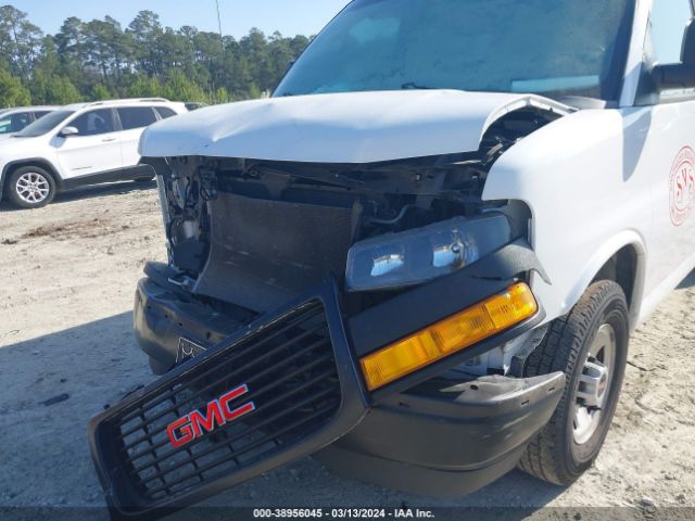 Photo 5 VIN: 1GTW7AFPXJ1317778 - GMC SAVANA 2500 