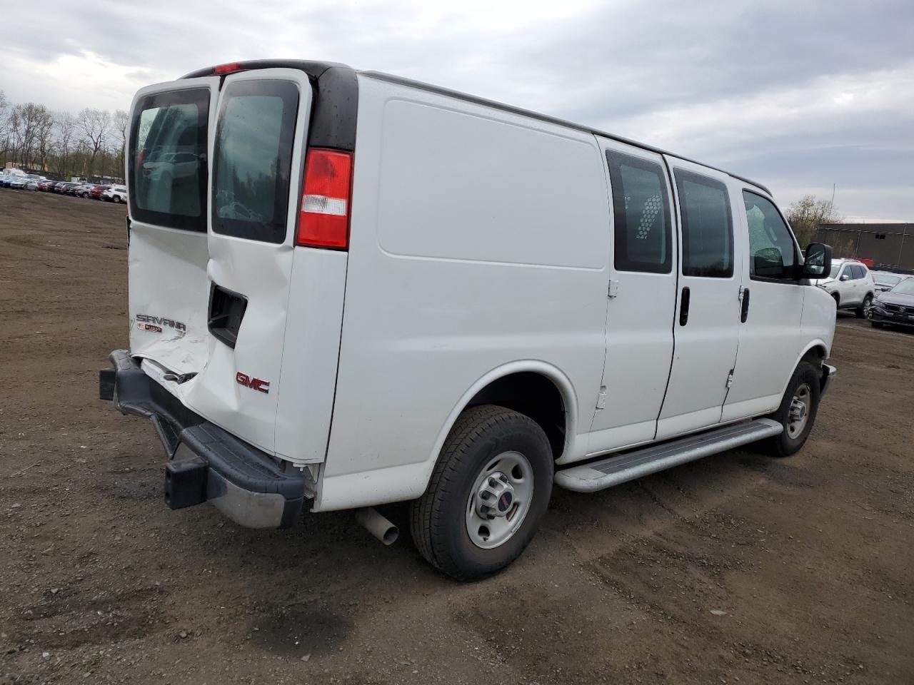 Photo 2 VIN: 1GTW7AFPXM1312987 - GMC SAVANA 