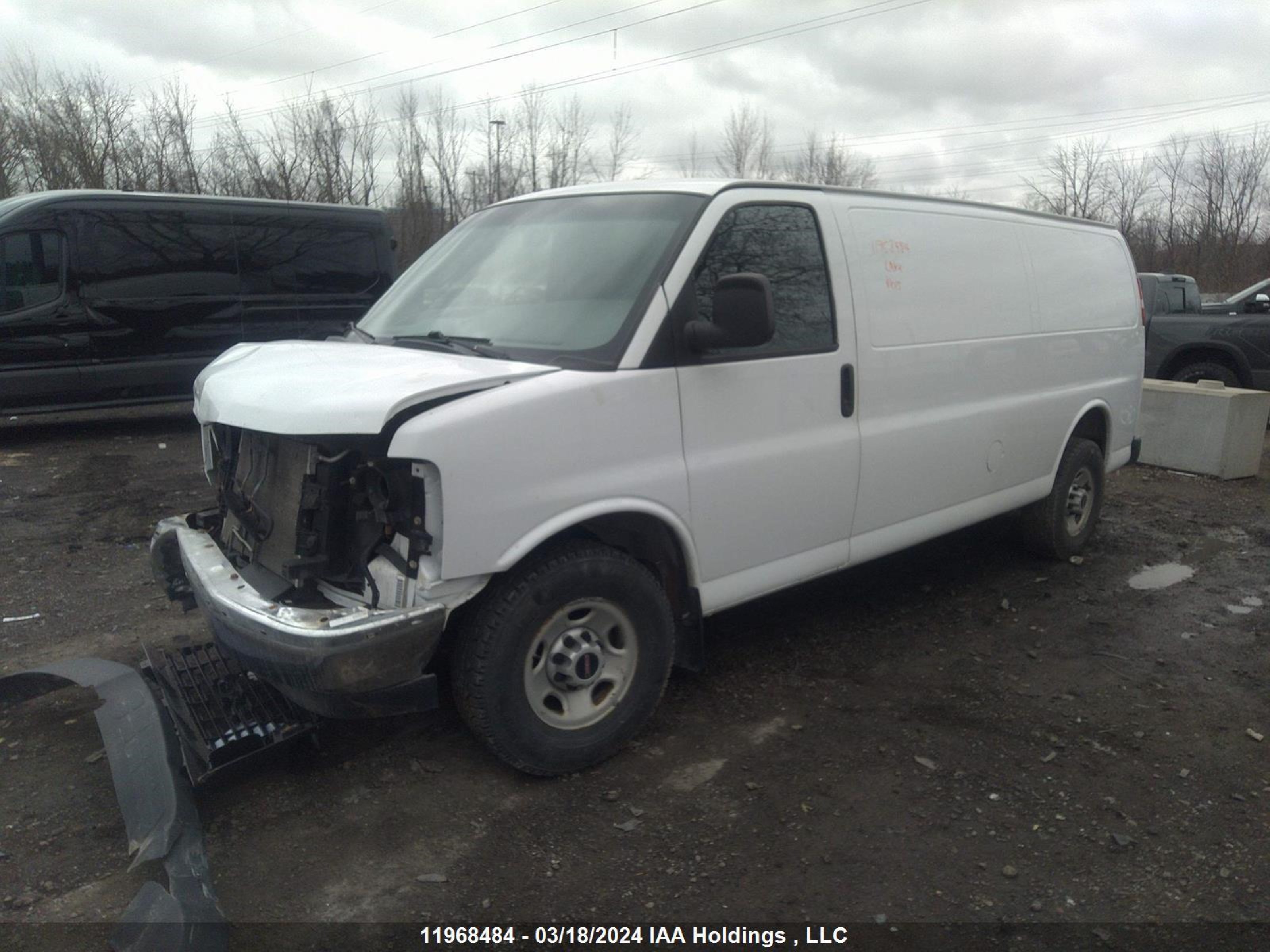 Photo 1 VIN: 1GTW7BFF6H1108819 - GMC SAVANA 