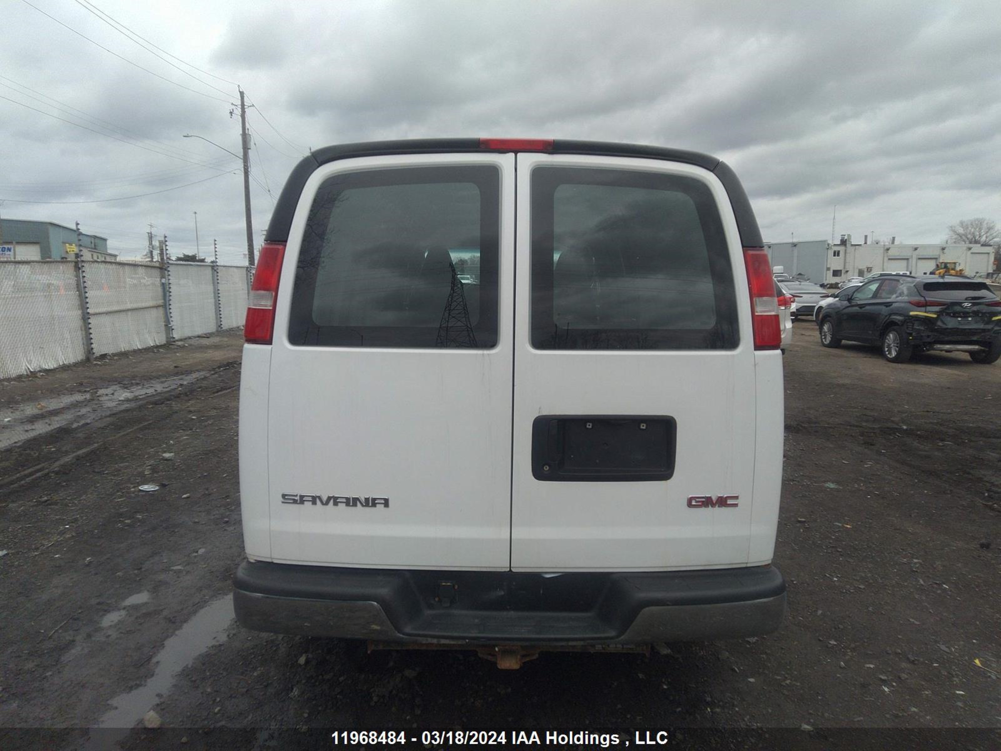 Photo 16 VIN: 1GTW7BFF6H1108819 - GMC SAVANA 