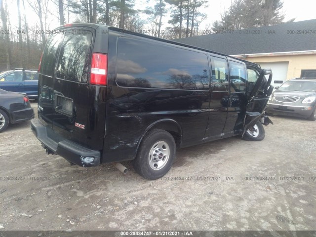 Photo 3 VIN: 1GTW7BFG1J1331879 - GMC SAVANA CARGO VAN 