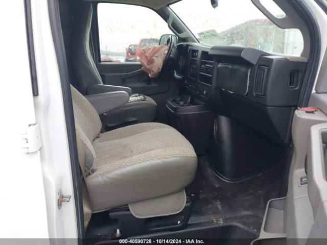 Photo 4 VIN: 1GTW7BFP1L1181808 - GMC SAVANA 