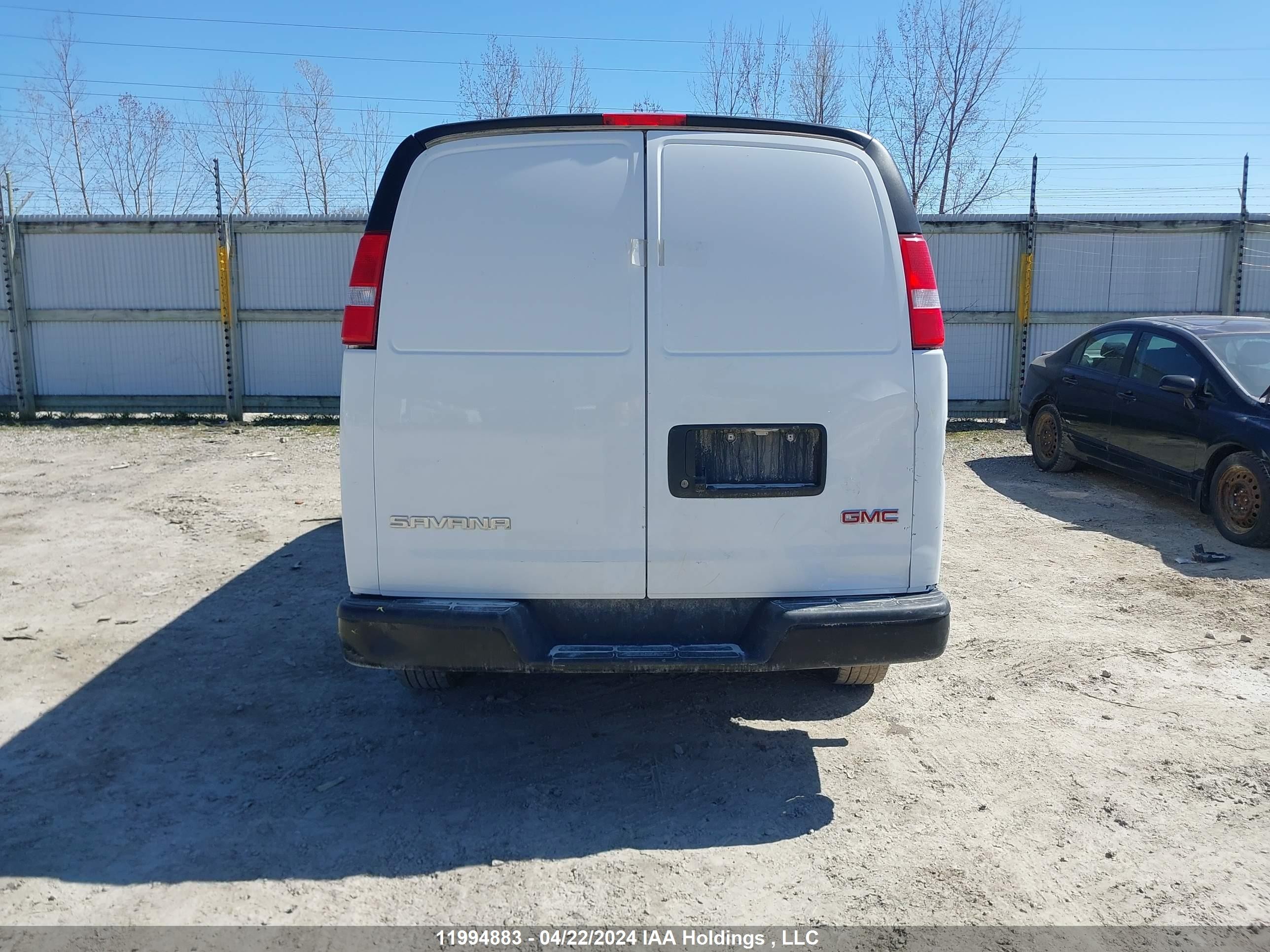 Photo 15 VIN: 1GTW7BFP9P1119269 - GMC SAVANA 