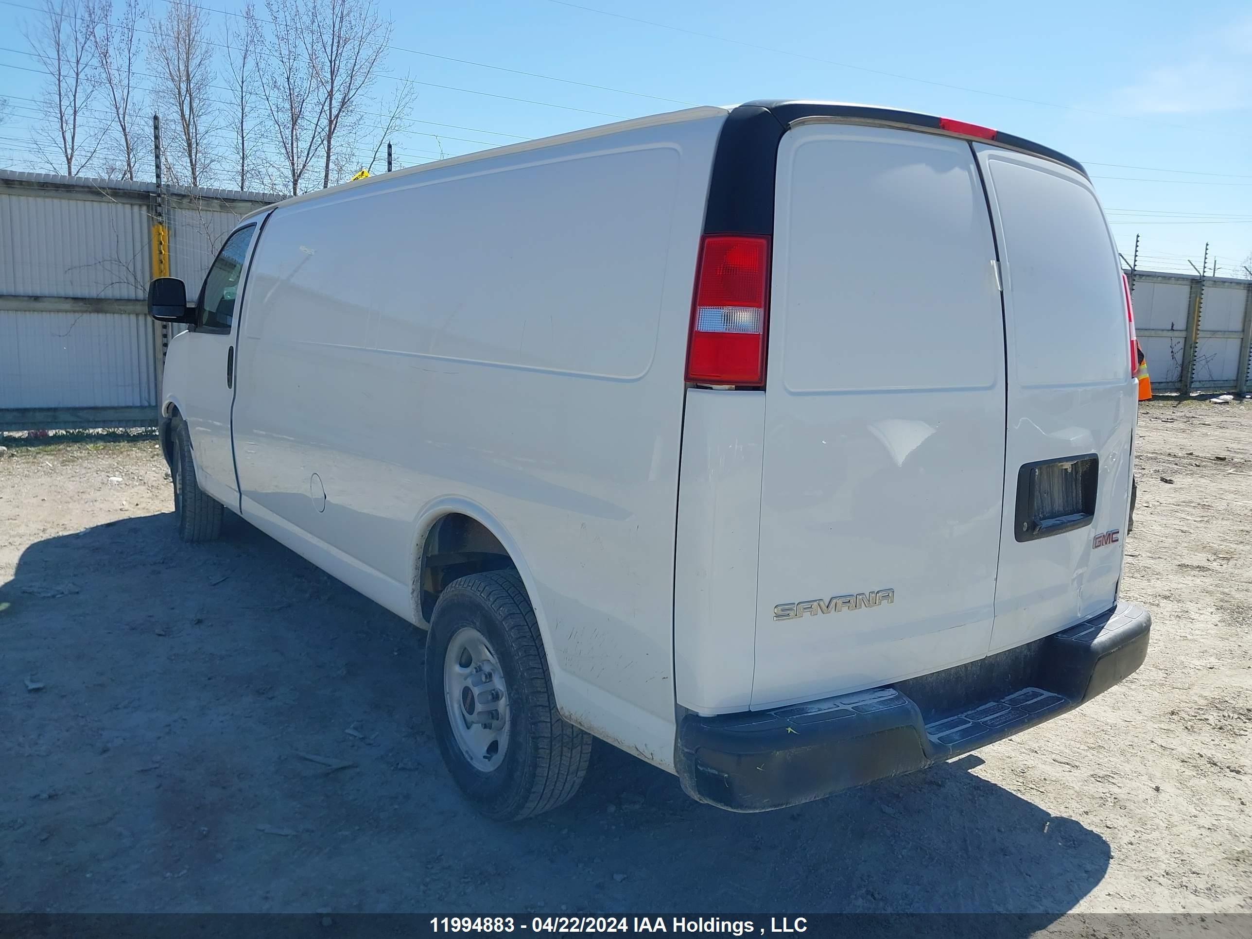 Photo 2 VIN: 1GTW7BFP9P1119269 - GMC SAVANA 