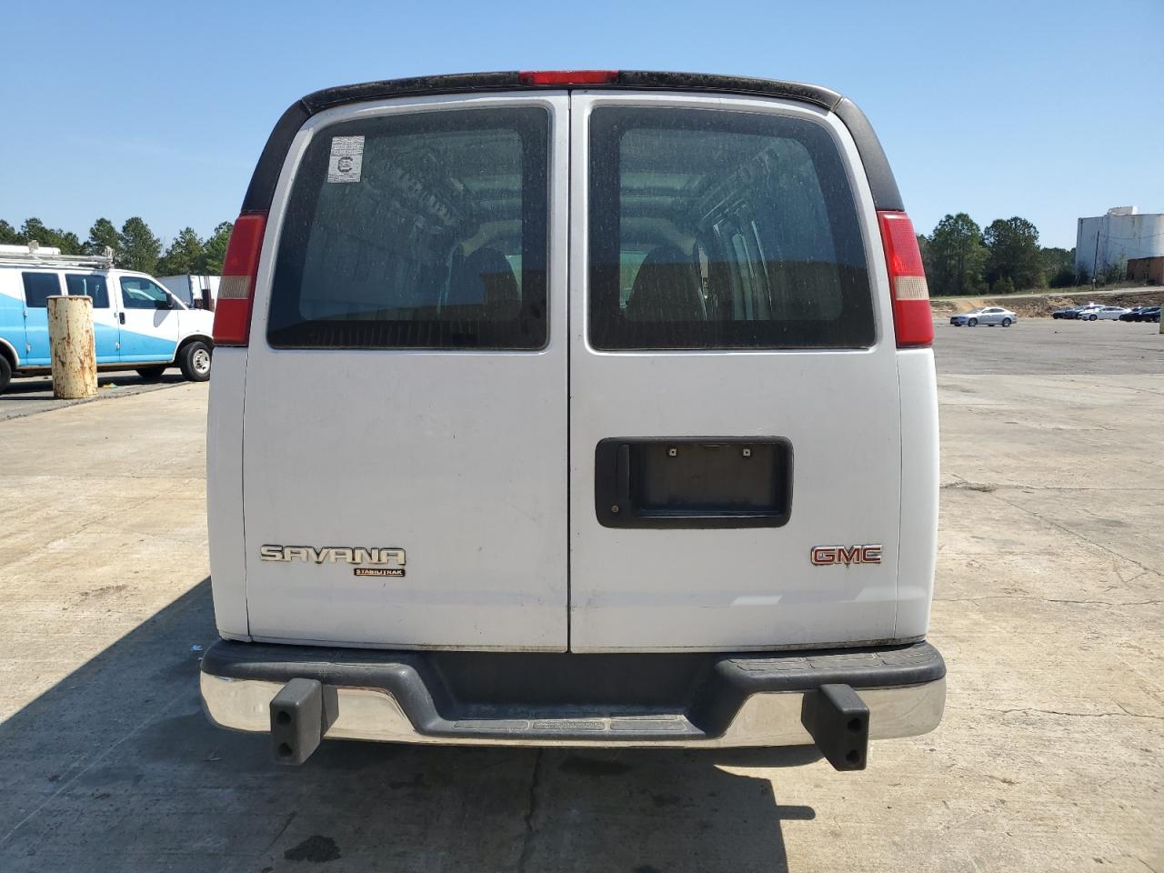 Photo 5 VIN: 1GTW7FCA0E1905045 - GMC SAVANA 