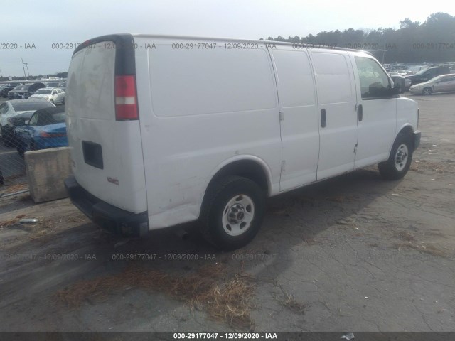 Photo 3 VIN: 1GTW7FCA1B1100103 - GMC SAVANA CARGO VAN 