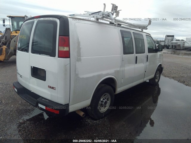 Photo 3 VIN: 1GTW7FCA1B1147163 - GMC SAVANA CARGO VAN 