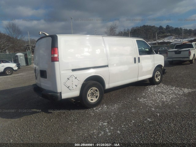 Photo 3 VIN: 1GTW7FCA3C1185382 - GMC SAVANA CARGO VAN 