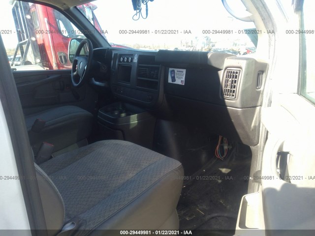 Photo 4 VIN: 1GTW7FCA3C1185382 - GMC SAVANA CARGO VAN 