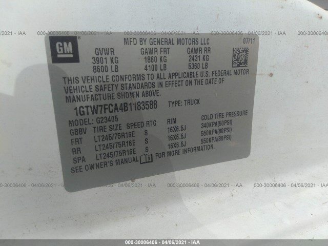 Photo 8 VIN: 1GTW7FCA4B1183588 - GMC SAVANA CARGO VAN 