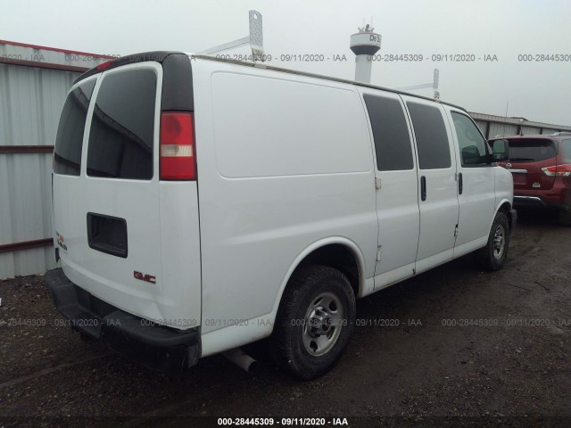 Photo 3 VIN: 1GTW7FCA5B1122332 - GMC SAVANA CARGO VAN 