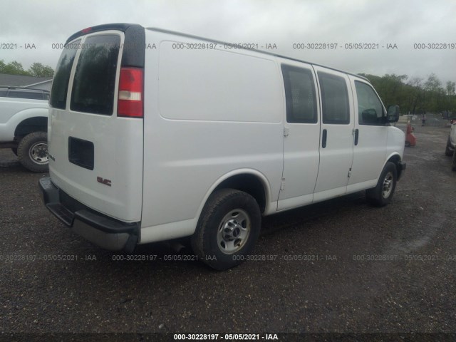 Photo 3 VIN: 1GTW7FCA7E1912574 - GMC SAVANA CARGO VAN 