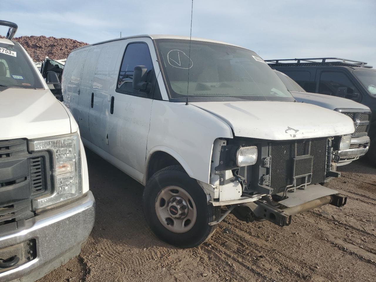 Photo 3 VIN: 1GTW7FCA8B1113236 - GMC SAVANA 