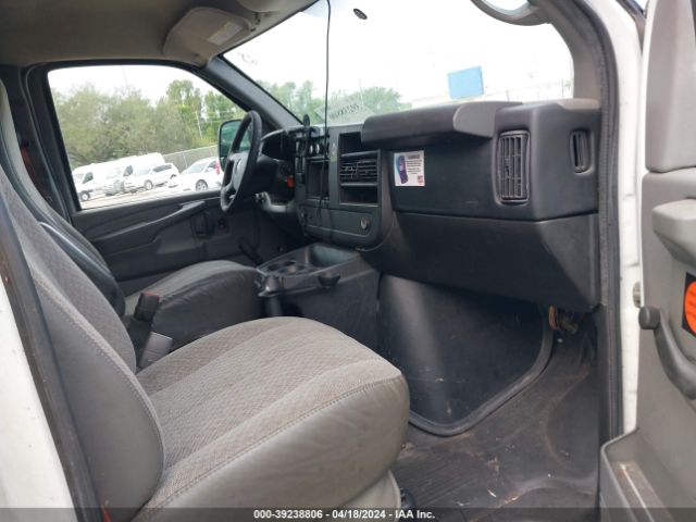 Photo 4 VIN: 1GTW7FCA8C1140857 - GMC SAVANA 2500 