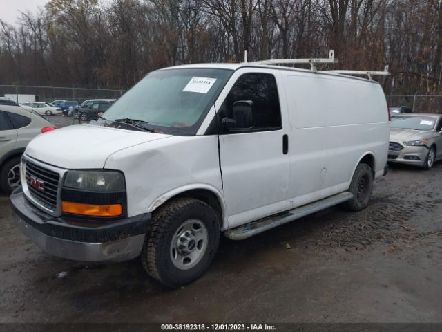 Photo 1 VIN: 1GTW7FCA8E1904175 - GMC SAVANA 2500 