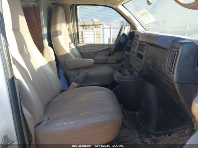 Photo 4 VIN: 1GTW7FCA9C1171695 - GMC SAVANA 2500 