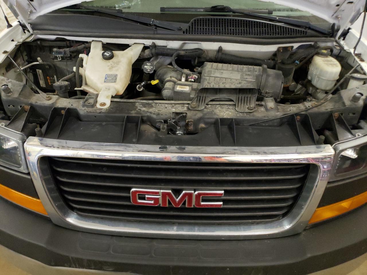 Photo 10 VIN: 1GTW7FCA9E1902080 - GMC SAVANA 