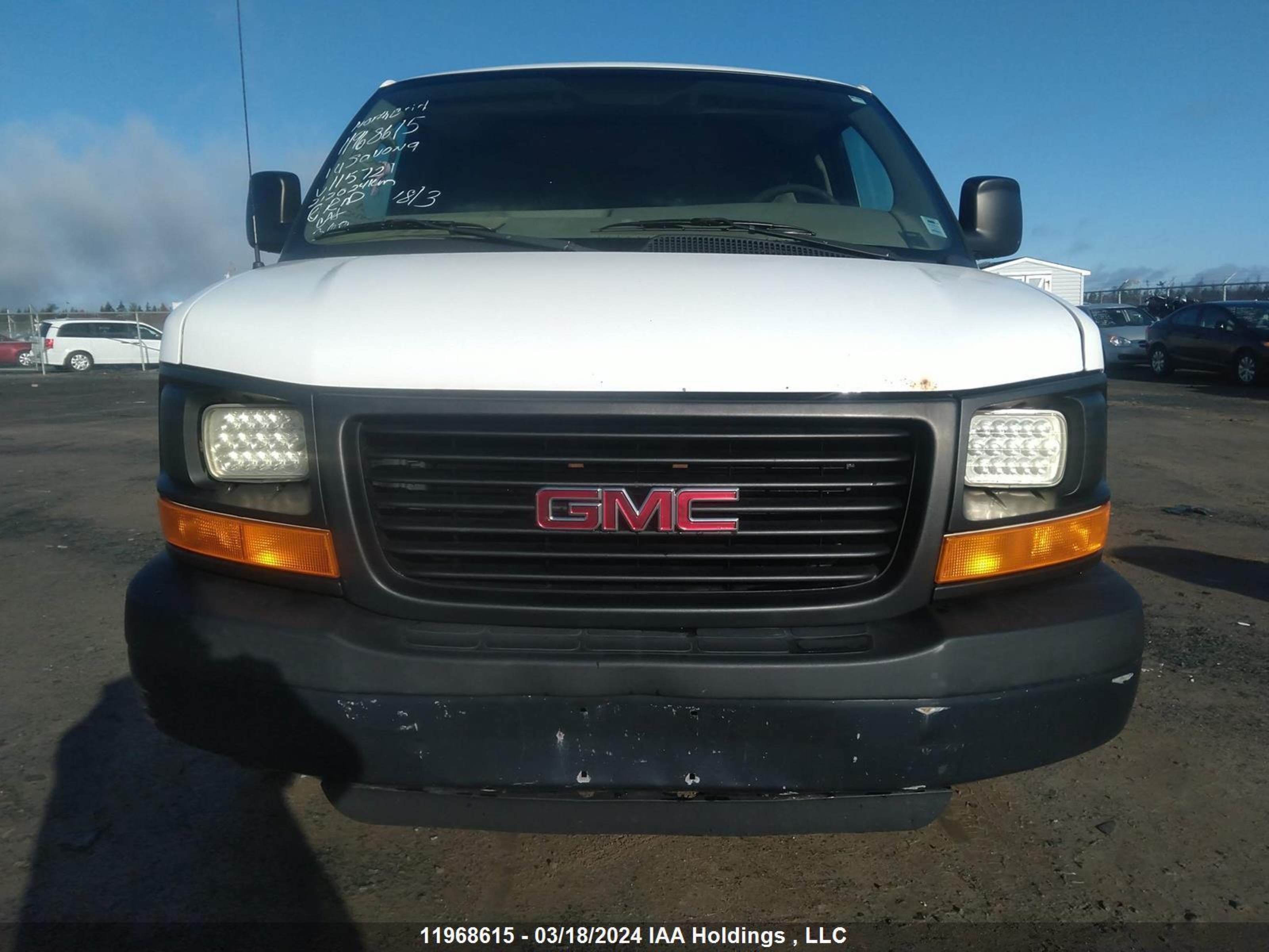 Photo 12 VIN: 1GTW7FCAXE1155721 - GMC SAVANA 