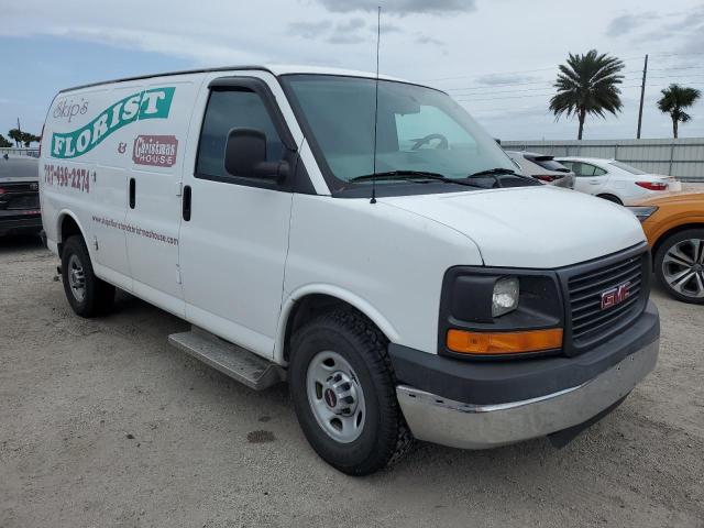 Photo 3 VIN: 1GTW7FCAXE1172325 - GMC SAVANA G25 