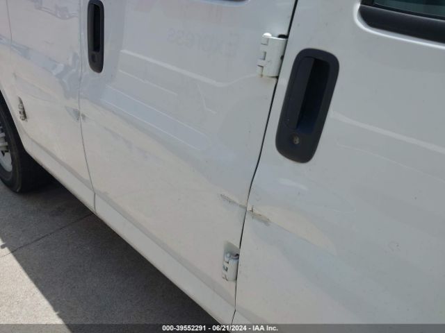 Photo 5 VIN: 1GTW7FCAXE1915646 - GMC SAVANA 