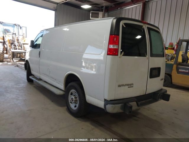 Photo 2 VIN: 1GTW7FCF1F1902409 - GMC SAVANA 2500 