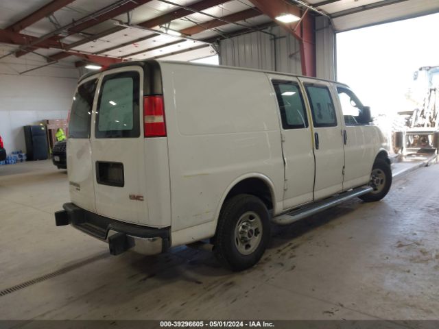 Photo 3 VIN: 1GTW7FCF1F1902409 - GMC SAVANA 2500 