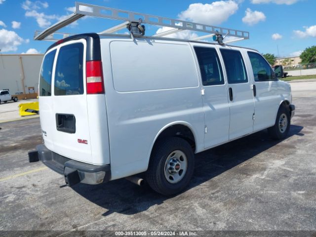 Photo 3 VIN: 1GTW7FCF2F1903312 - GMC SAVANA 2500 