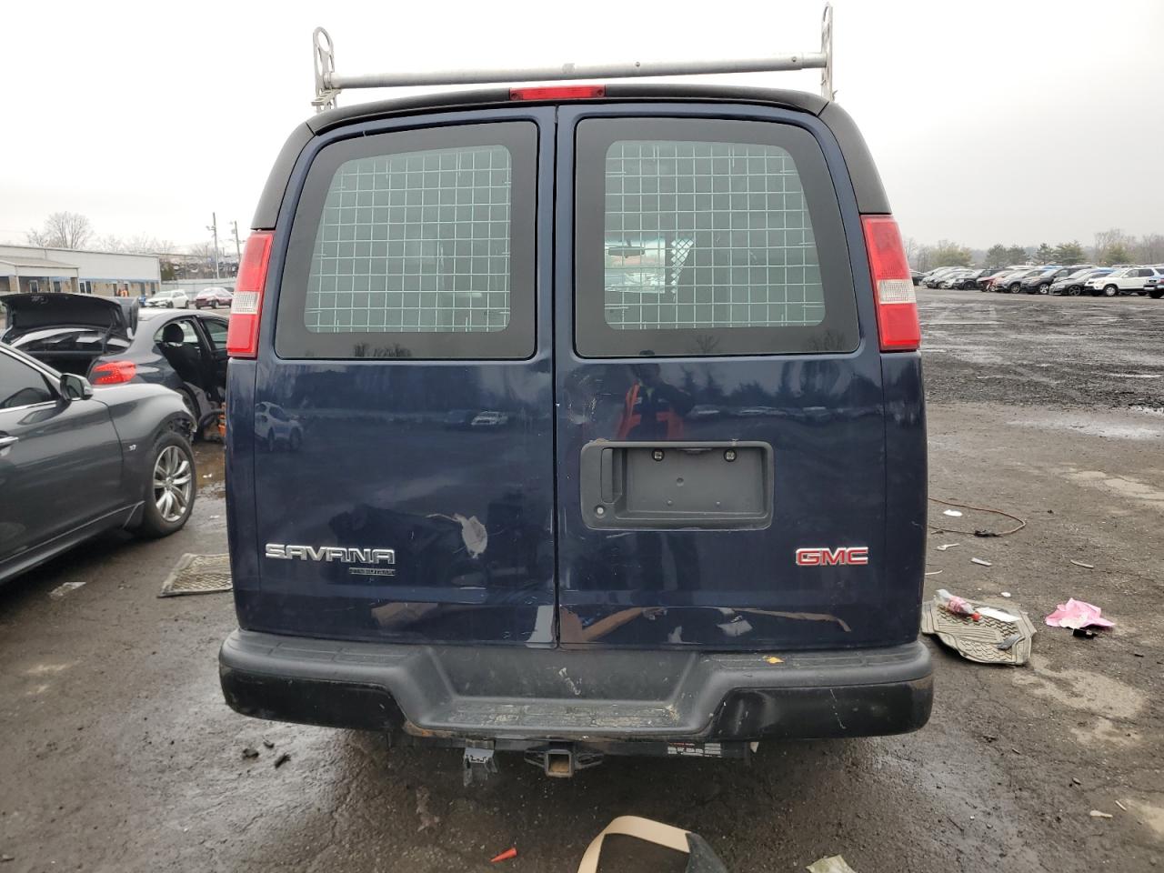 Photo 5 VIN: 1GTW7FCF3F1227579 - GMC SAVANA 