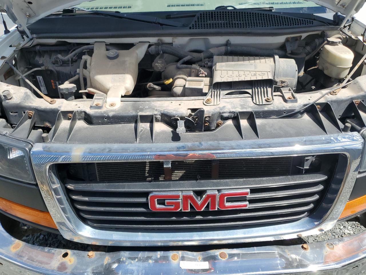 Photo 11 VIN: 1GTW7FCF5F1132893 - GMC SAVANA 