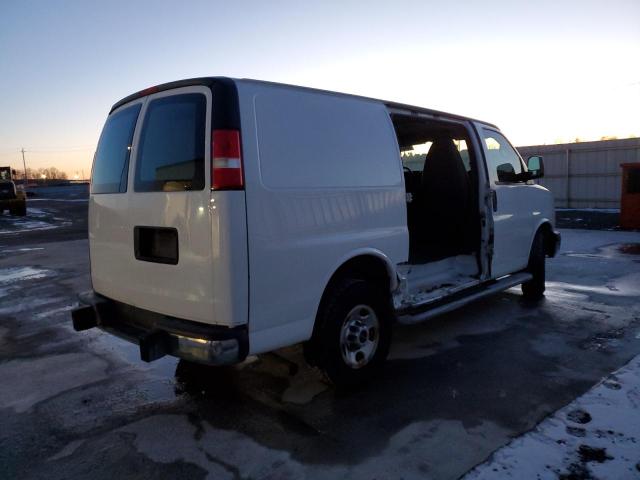 Photo 2 VIN: 1GTW7FCF9F1255922 - GMC SAVANA 