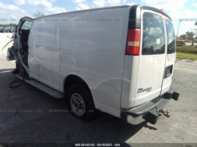 Photo 2 VIN: 1GTW7FCFXF1904241 - GMC SAVANA CARGO VAN 