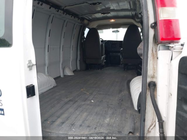 Photo 7 VIN: 1GTW7FCG8F1191915 - GMC SAVANA 