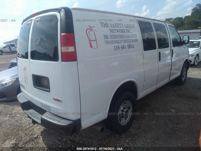 Photo 3 VIN: 1GTW7FFF6F1119923 - GMC SAVANA CARGO VAN 