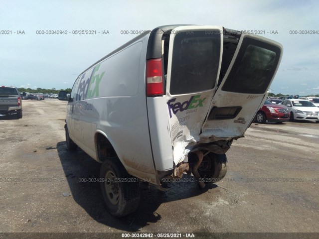 Photo 2 VIN: 1GTW7GCA2E1173880 - GMC SAVANA CARGO VAN 