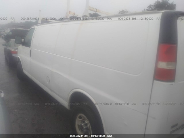 Photo 2 VIN: 1GTW7GCA3B1100495 - GMC SAVANA CARGO VAN 