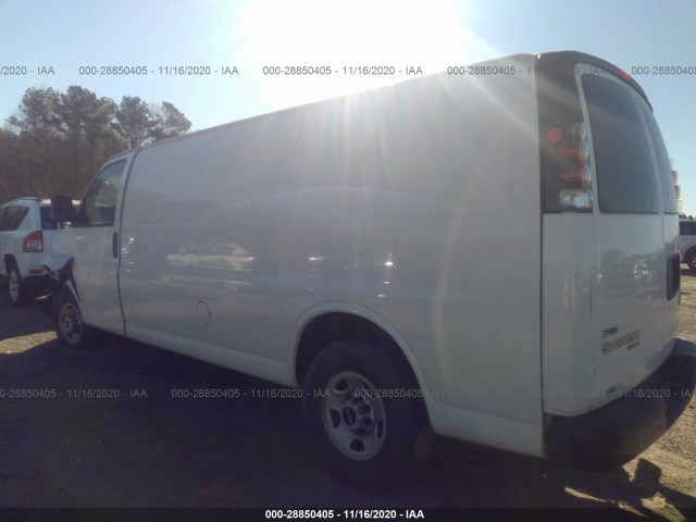 Photo 2 VIN: 1GTW7GCG2B1127482 - GMC SAVANA CARGO VAN 